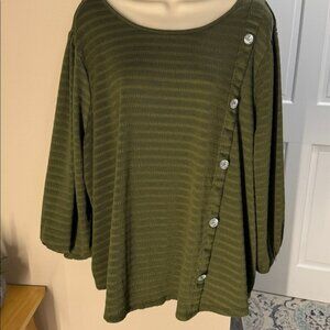 Como Black button accent blouse 3/4 sleeves